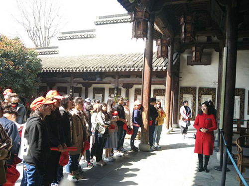 金牌讲解员示范讲解